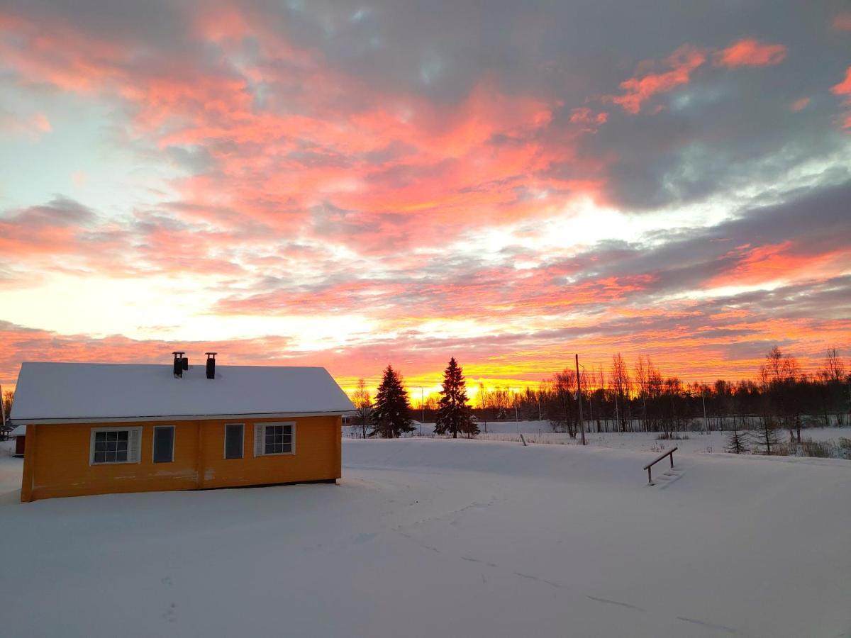 Ullan Kyla Hotell Kittilä Exteriör bild