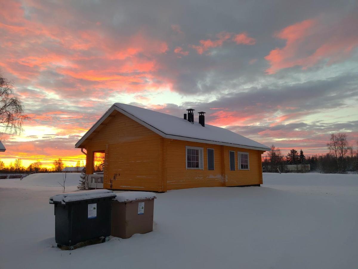 Ullan Kyla Hotell Kittilä Exteriör bild